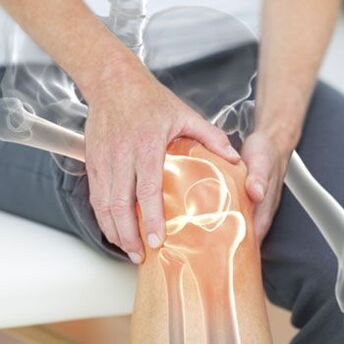 Kniepijn kan worden veroorzaakt door een dislocatie